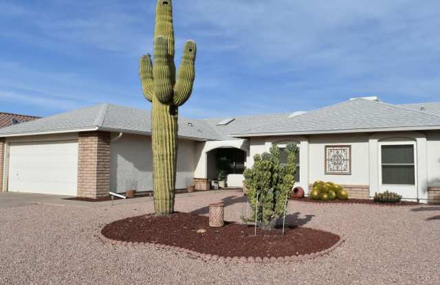 Large  Inviting Home in Leisure World. A 45+ Active Adult Resort Community Available May through October 13. 2025! Ask about our summer rates. photos photos