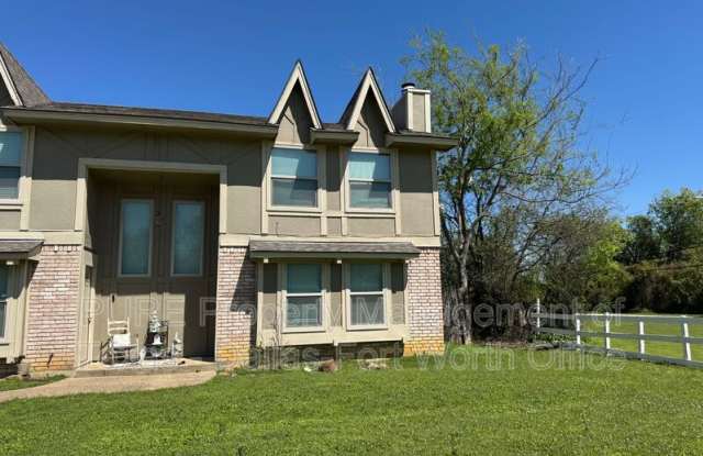 6925 Calender Road B - 6925 Calender Road, Arlington, TX 76001
