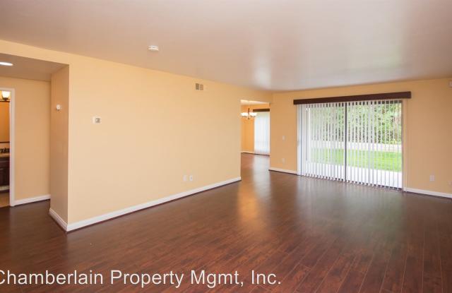 4738 Birchwood Circle Gallery 3