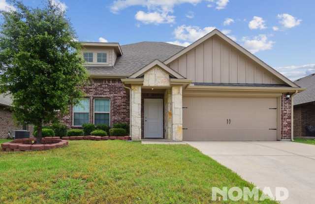Beautiful 2-Story; 4BR Home for Lease in Forney School District photos photos