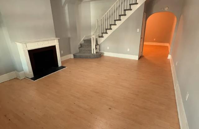 6920 Paschall Ave., 4 bedrooms, 1 bathroom House for $1,700/ Month Gallery 3