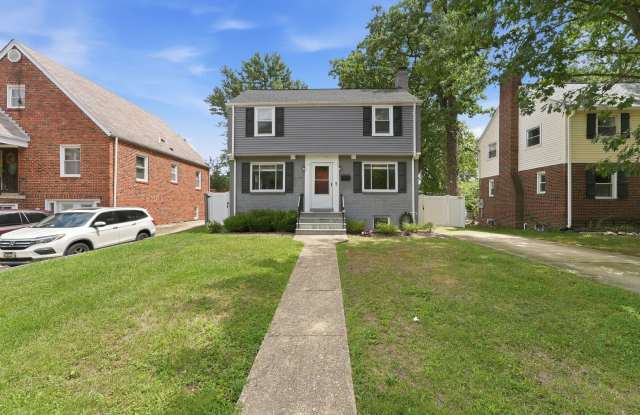 Spacious & Stylish Renovated Colonial in the Heart of Cheverly! photos photos
