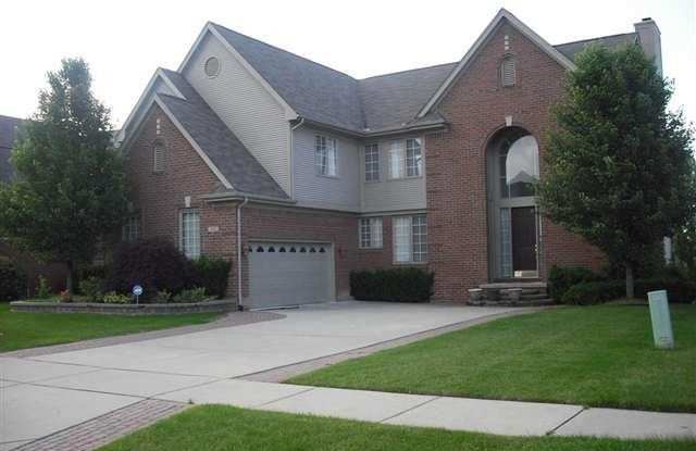 1402 Ross - 1402 Ross Lane, Rochester, MI 48306
