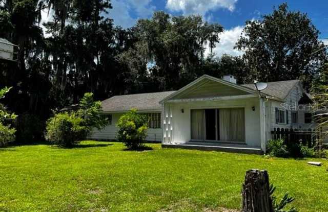 3/2 Home in McIntosh photos photos