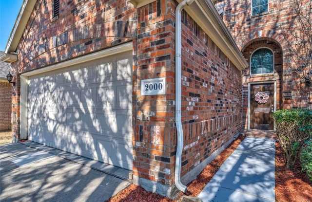 2000 Webb Drive - 2000 Webb Drive, McKinney, TX 75072