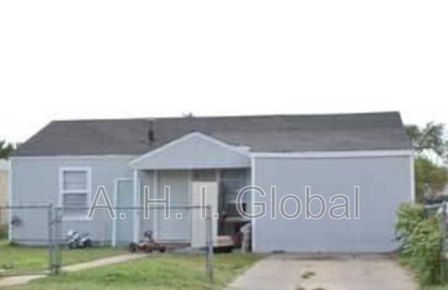 1215 North Highland Street photos photos