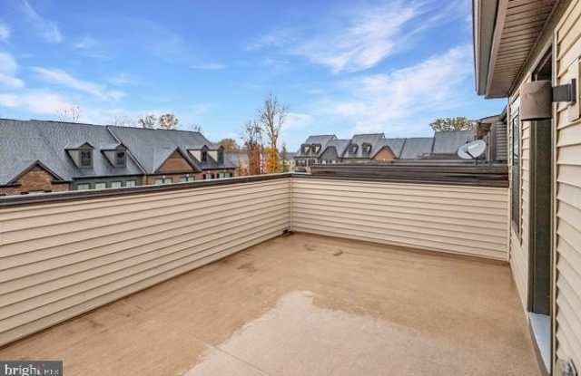 22256 SIMS TERRACE Gallery 2