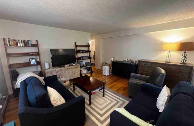 222 N GEORGE MASON Drive photos photos