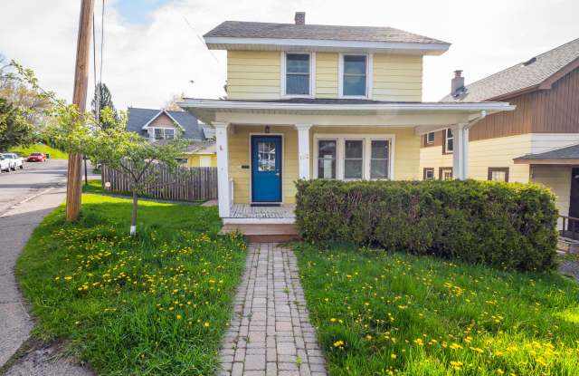 102 Parkland Ave Gallery 1