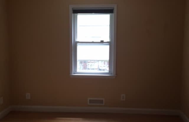 2904 Jomat Avenue Gallery 3