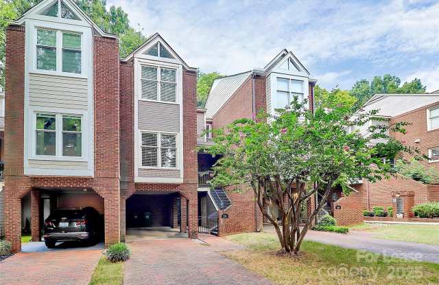 238 S Clarkson Street photos photos