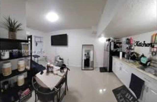 11060 SW 143rd Pl Gallery 2