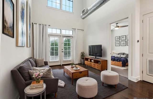 333 East Boyd Drive - 333 East Boyd Drive, Baton Rouge, LA 70808 333 East Boyd Drive - 333 East Boyd Drive, Baton Rouge, LA 70808