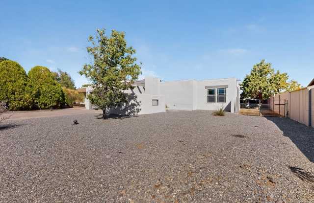 5821 Stratford Avenue NW Gallery 3
