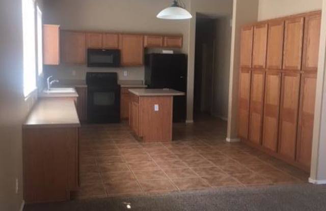 4650 E PEACH TREE Drive Gallery 2