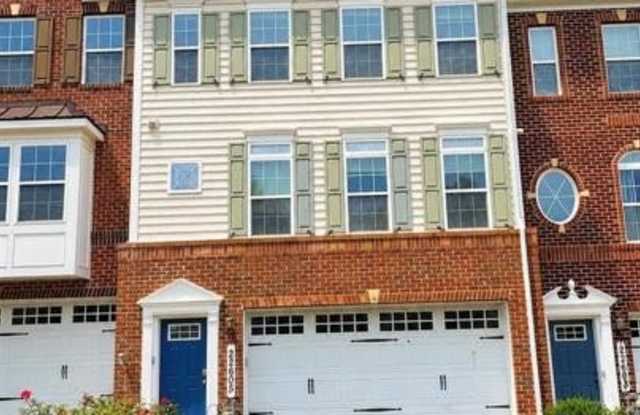 22605 WINDING WOODS Way Gallery 1