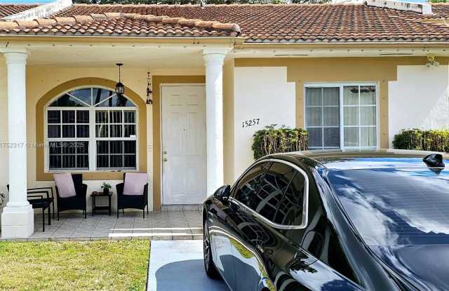 15257 SW 138th Ct - 15257 Southwest 138th Court, Richmond West, FL 33177