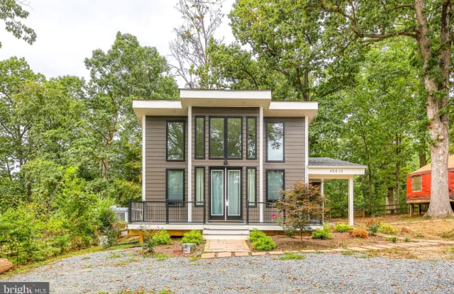 45410 LAKESIDE DRIVE - 45410 Lakeside Drive, Loudoun County, VA 20165