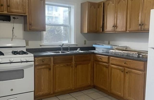 209 Tinkham St - 209 Tinkham Street, New Bedford, MA 02746