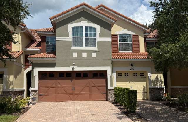 Come and Experience This Townhouse photos photos