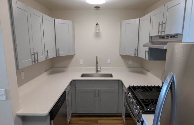 645 Easton Parkway photos photos