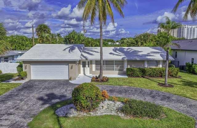 1242 N Harbor Drive photos photos