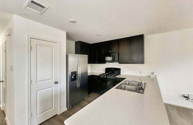 609 Soapstone Pass Gallery 3