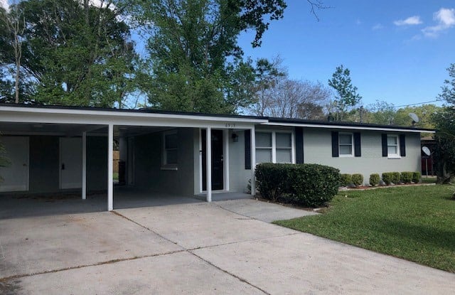 6919 Tampico Rd S - 6919 Tampico Road South, Jacksonville, FL 32244
