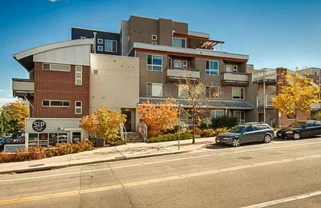 Beautiful and Bright 2B/2.5B off 28th and Colorado! photos photos
