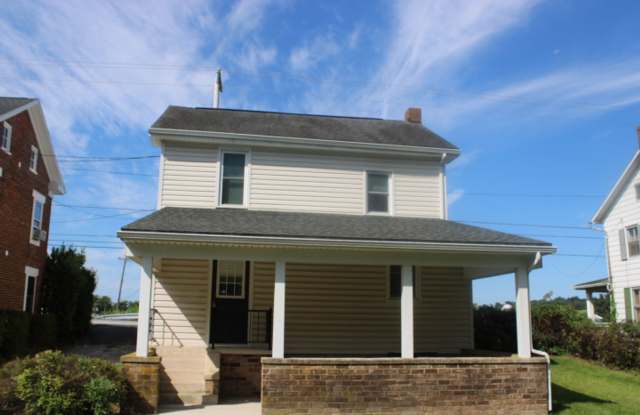 Two Bedroom Home in Jefferson Borough Gallery 1