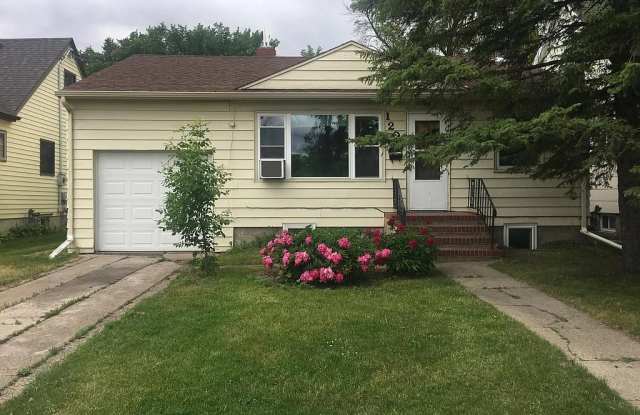 4 Bed 2 Bath Near Concordia! photos photos