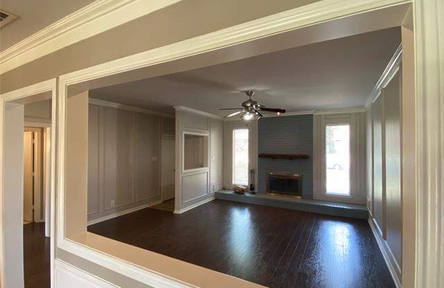755 Swallow Drive Gallery 3