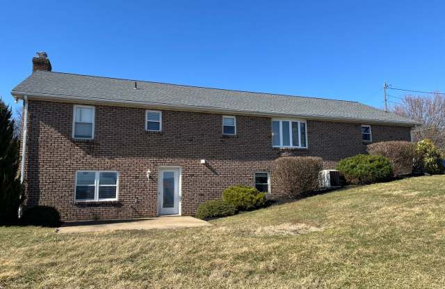 1162 Bucktail Ln. Gallery 3