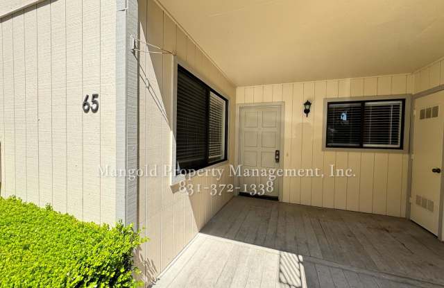 Tanglewood Condominium With Beautiful Bay Views, Fireplace, & Private Deck Gallery 3