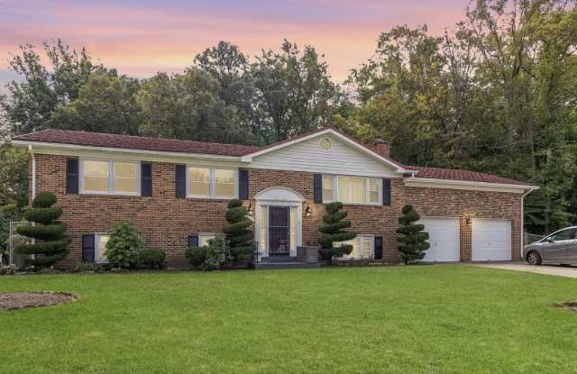 9405 Garden Circle photos photos