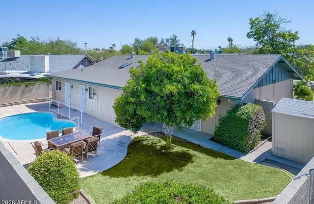 1059 E Broadmor Dr photos photos