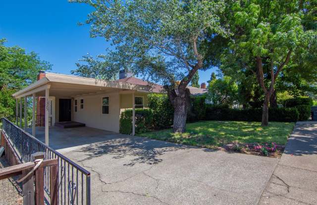 Spacious Custom Redding Home with Character and Charm! photos photos