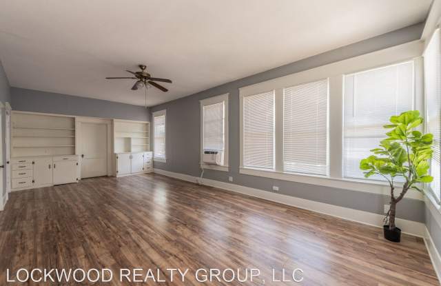 206 ASHBY PL - 206 East Ashby Place, San Antonio, TX 78212