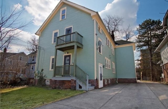 3221 Bradford Road - 3221 Bradford Road, Cleveland Heights, OH 44118