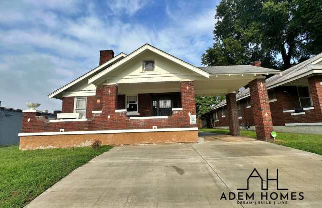 Recently Renovated Brick Home Minutes Away from Crosstown, Midtown, Rhodes  More! photos photos