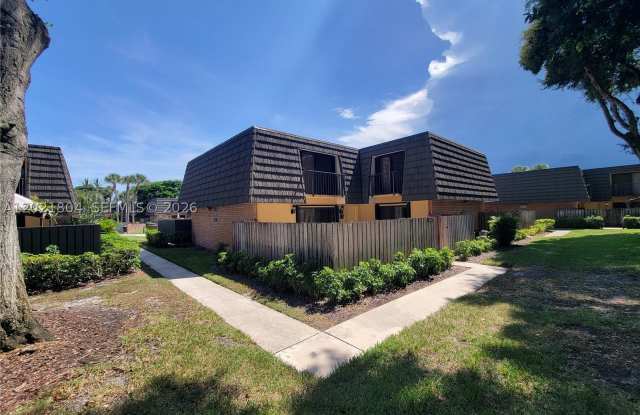 3227 32nd Way Gallery 2