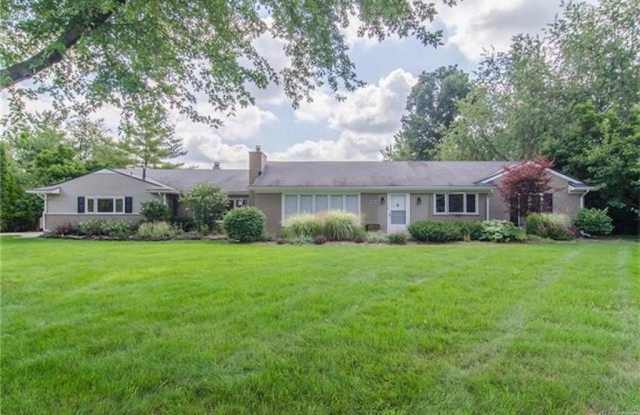 3275 Chickering Lane photos photos