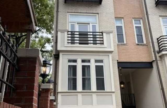 1328 PARK Road NW Gallery 4