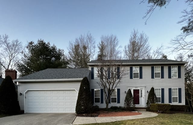 2963 Fox Burrow Dr - 2963 Fox Burrow Drive, Stow, OH 44224