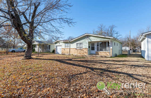 Charming 3-Bedroom Home in Southwest Wichita – Move-In Ready! photos photos Charming 3-Bedroom Home in Southwest Wichita – Move-In Ready! photos photos