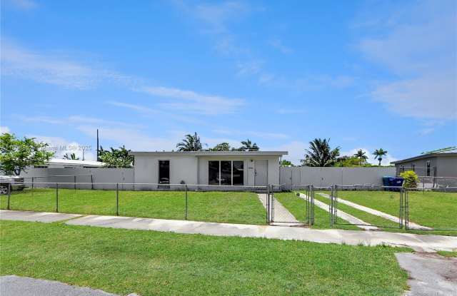 11040 SW 52nd Dr photos photos
