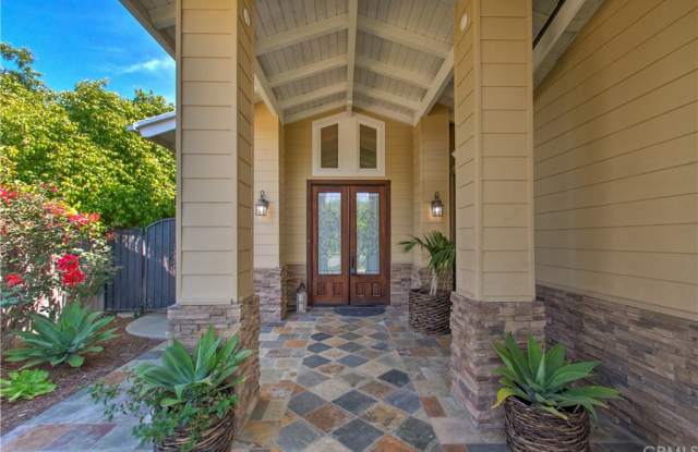 18922 Racine Drive Gallery 4
