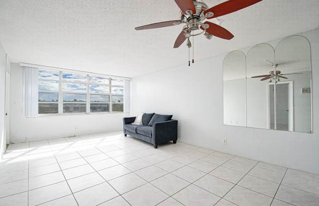 2731 Taft Street - 2731 Taft Street, Hollywood, FL 33020 2731 Taft Street - 2731 Taft Street, Hollywood, FL 33020