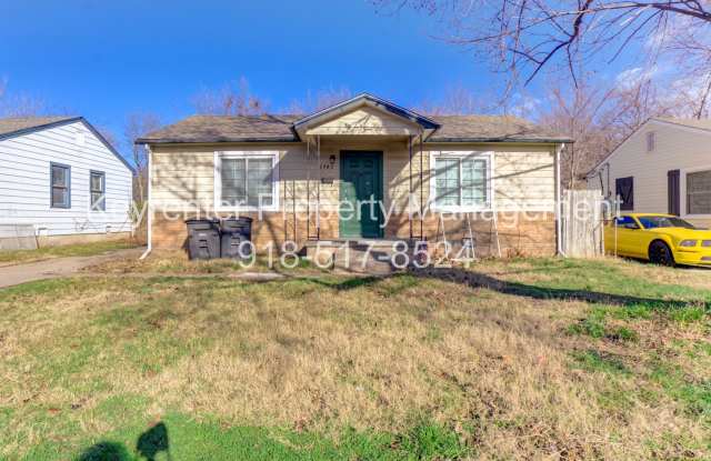 Gorgeous 2 Bedroom West Tulsa Home! photos photos