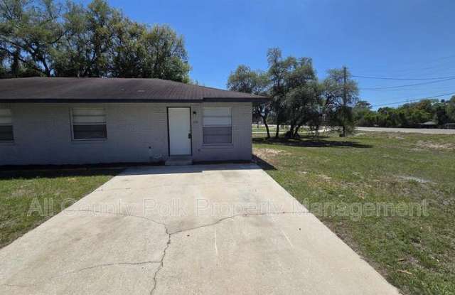 110 Stephenson Ave photos photos